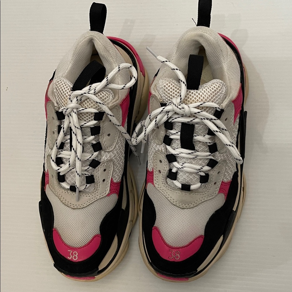 Balenciaga Pink, Black, and White Chunky Made In Italy Sneakers Women’s Size 38 - Picture 2 of 15